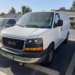 2016 GMC 2500 Savana Cargo Van
