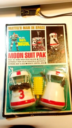 Moon suit pak Mattel's man in space