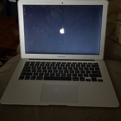 Apple bundle (Macbook Air  & IPad )