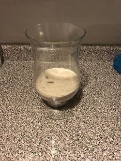 Hurricane candle holder