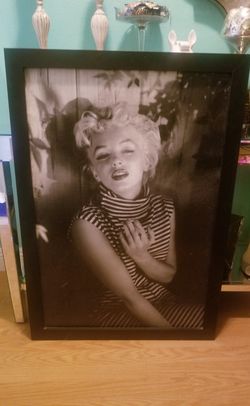 Marilyn monroe black/White print picture...size 3ft x2ft large size...Brand New!