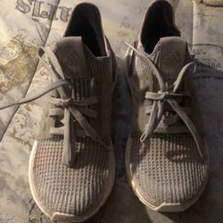 Adidas boost fashion sneakers