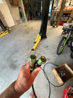 Hydraulic steering hoses for outboard