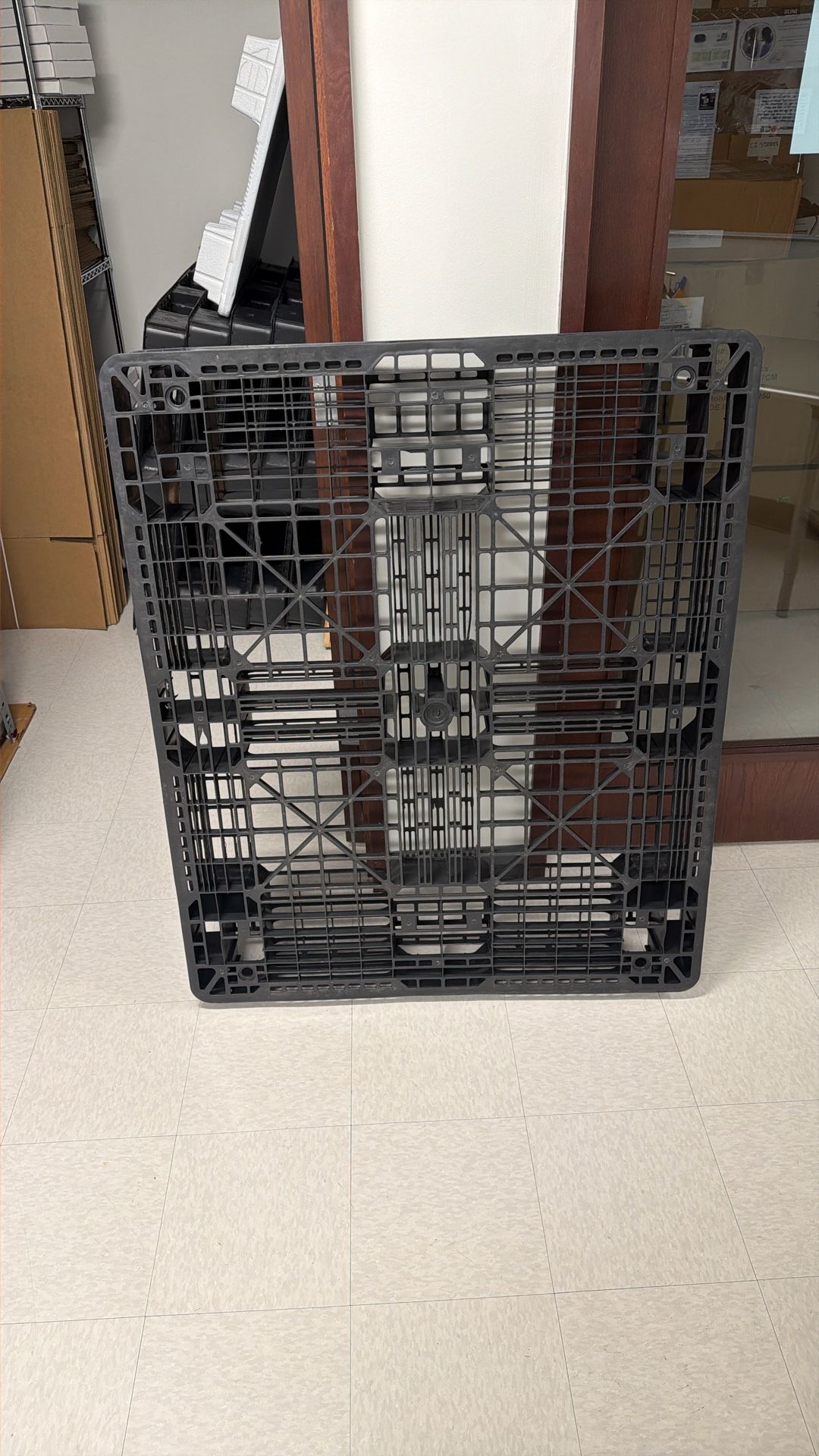 Free plastic pallets