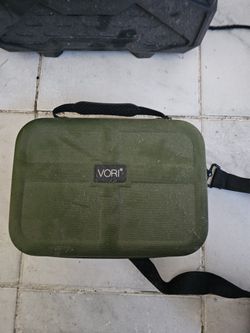 Vori Nintendo Switch Case Green