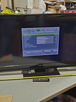46 Inch Insignia TV W/Remote HDMI LED 1080p 60hz.
