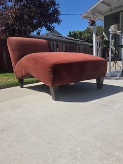 IKEA Chaise Lounge Chair – Great Condition