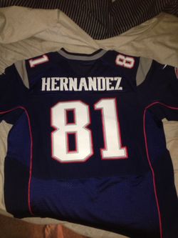Aaron Hernandez jersey size XL