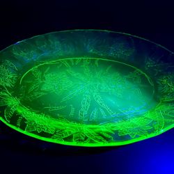 Vintage Uranium Jeanette Floral Poinsettia Oval Platter