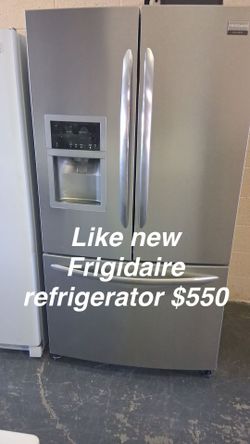 Like New Frigidaire Refrigerator