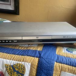 TOSHIBA DVD PLAYER