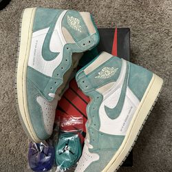 Jordan 1 “Turbo Green” (11)