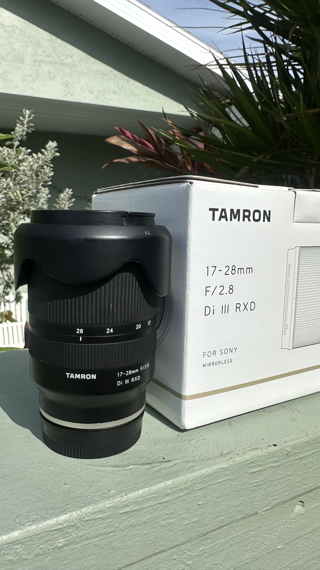 Tamron 17-28mm F2/8 • Sony E Mount Lens