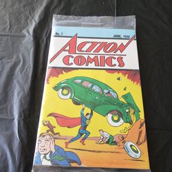 Lootcrate Action Comics #1