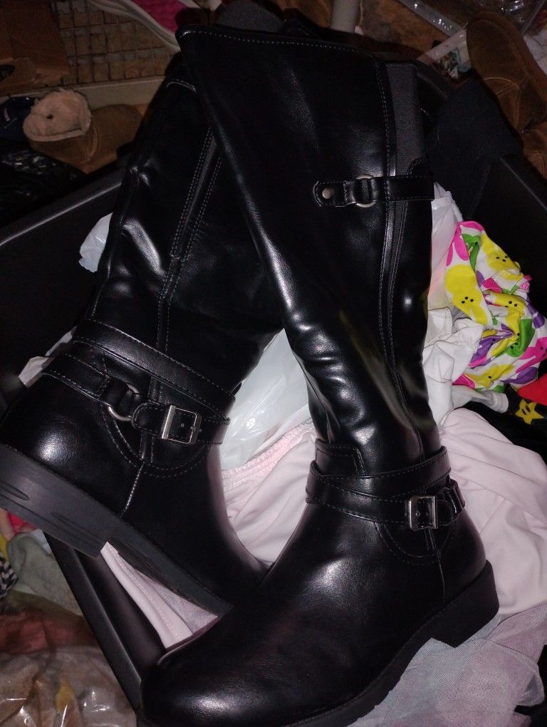 Women's Size 10 Boots