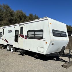 1999 Tahoe Trailer For Sale
