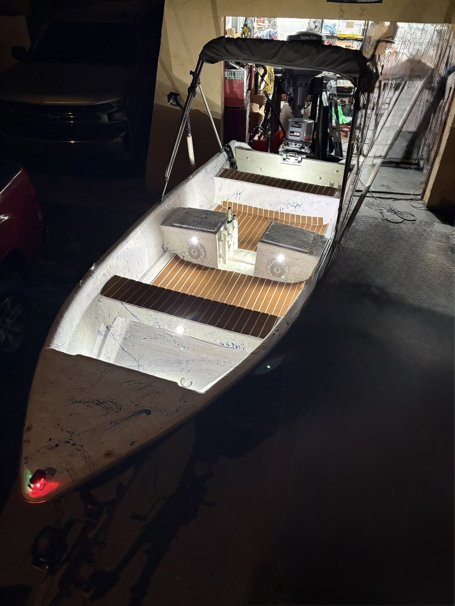 1995 14’ Skiff with Yamaha 25Hp 2strk shallow