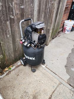 10 Gallon Compressor