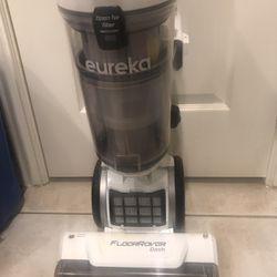 Eureka. Vacuum Cleaner 