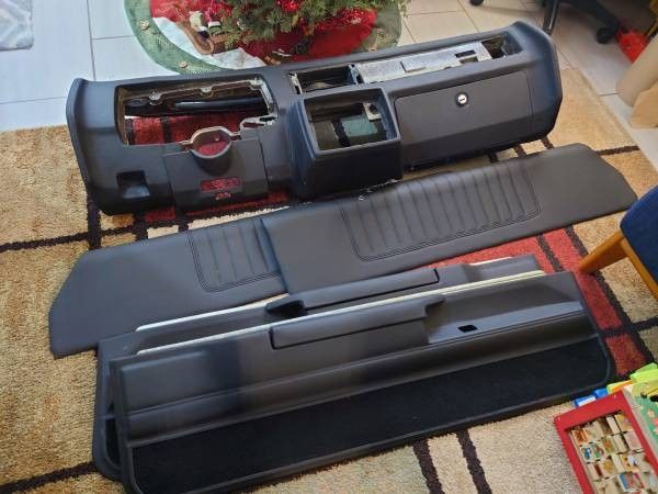 1982-88 Monte Carlo SS Dash & Panels 