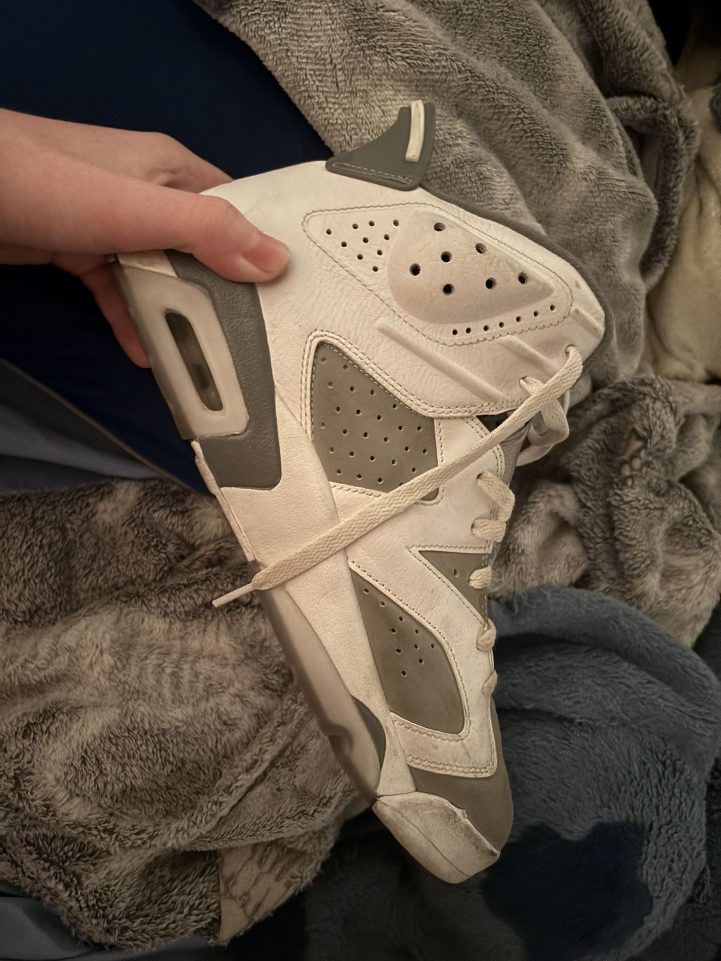 Jordan 6’s retro cool grey