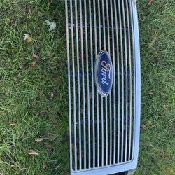 Ford Superduty Grill 05-07