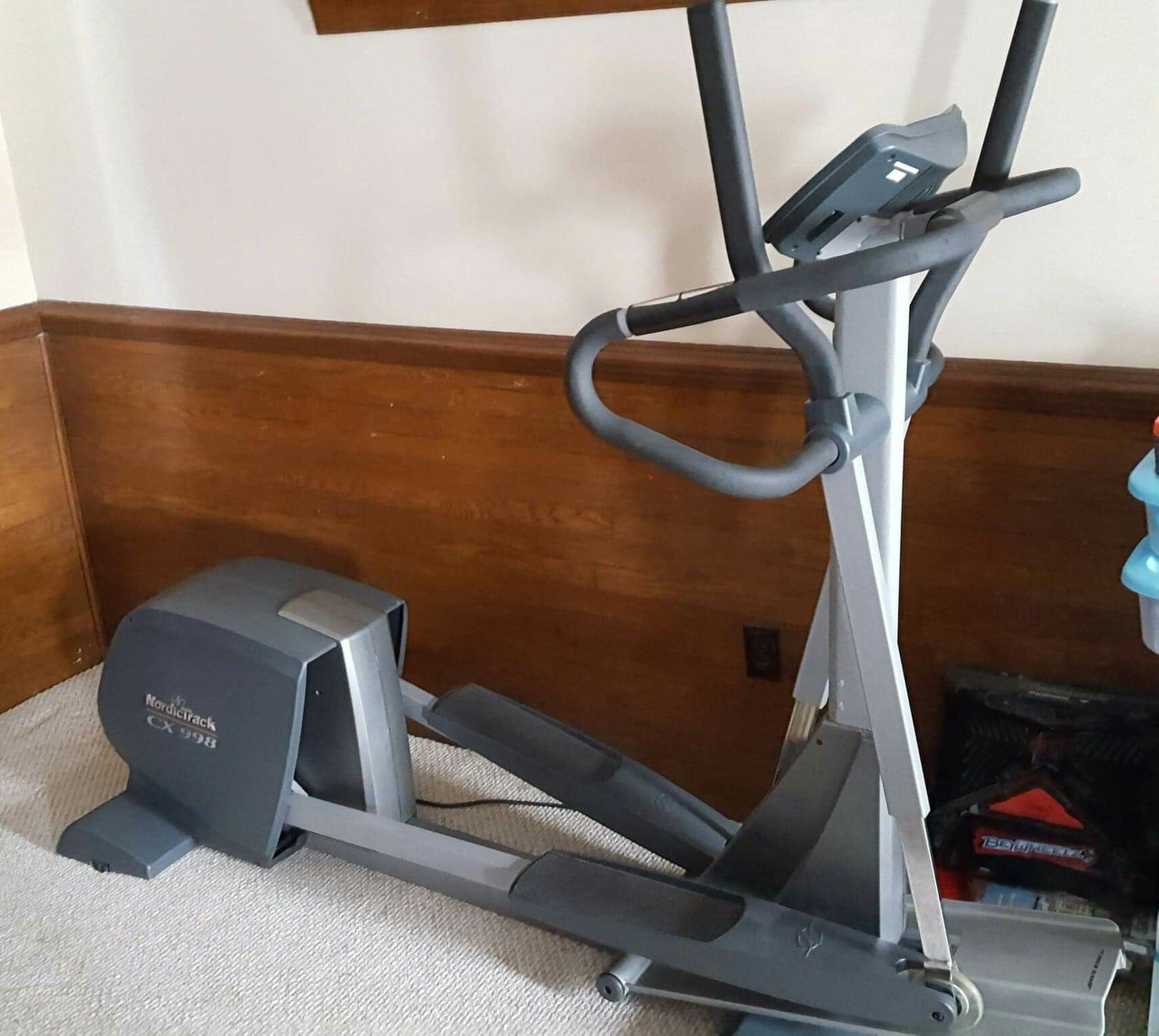 NordicTrack CX 998 eliptical for Sale in Hampton, VA OfferUp