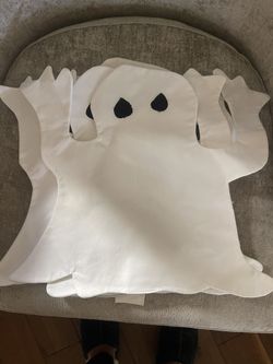 Pottery Barn Kids Halloween Ghost White Placemats 