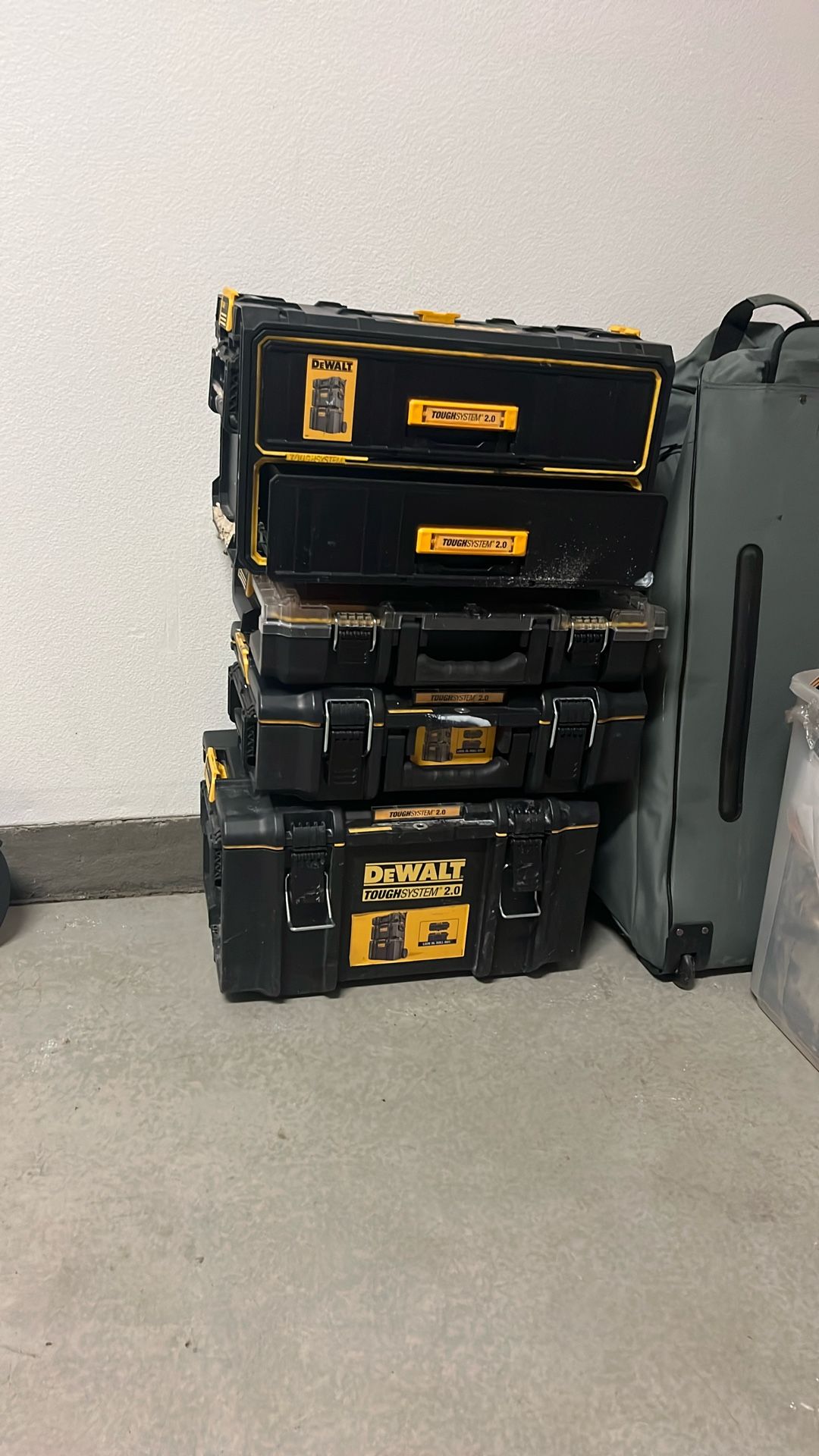 DEWELT Tough System Tool Box Set