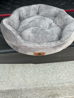 Small dog bed