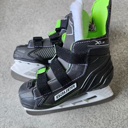 Hockey skates - Youth 12