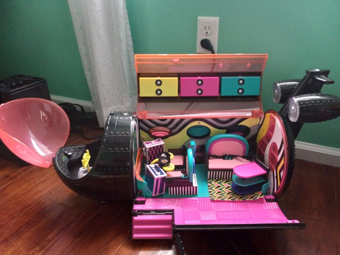 Lol DOLL 3 In 1 Plane Accessories Included Good Condition