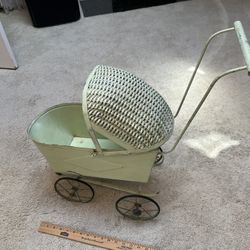 Antique Child Baby Buggy-metal 