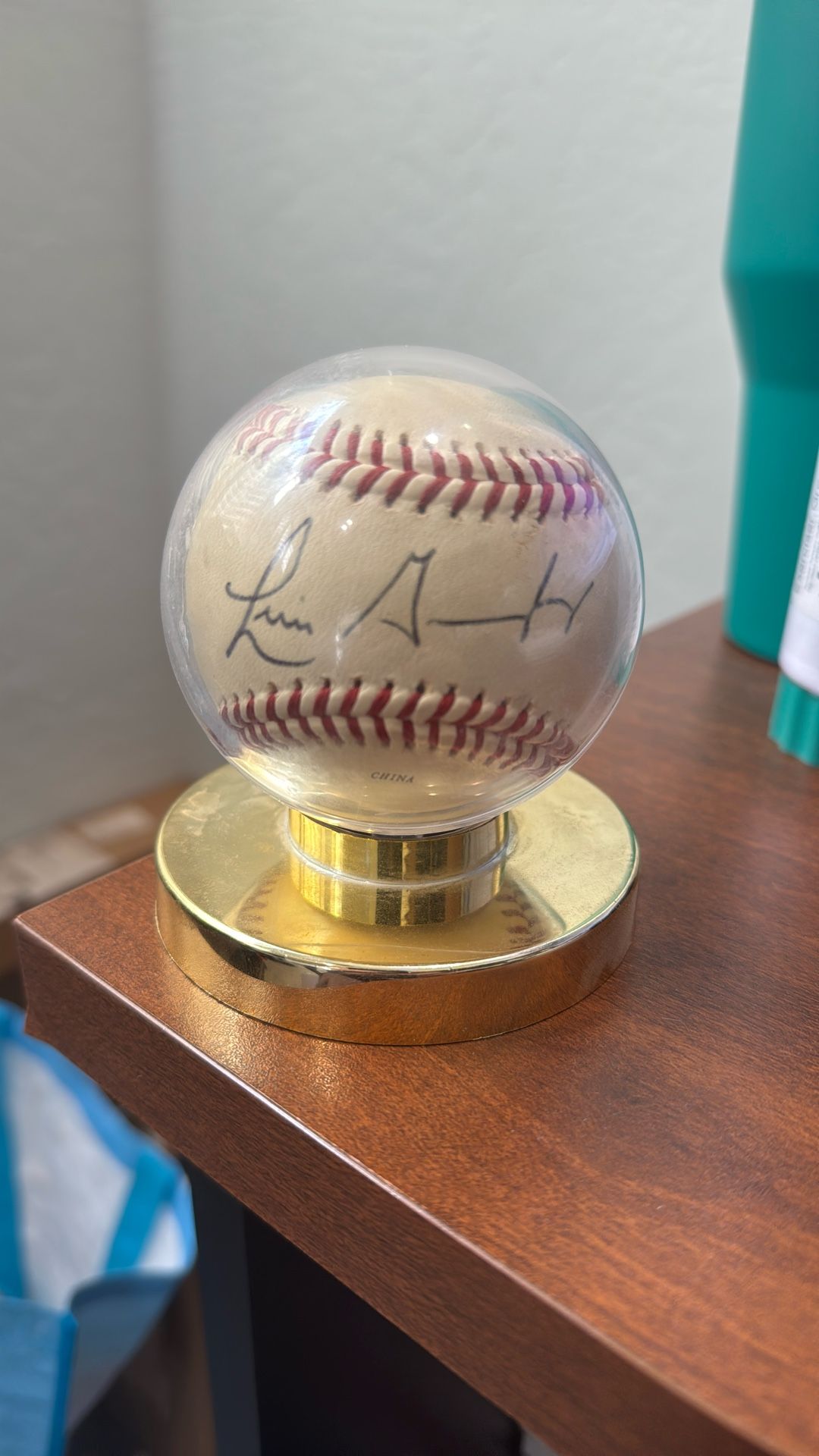 Luis González Autographed Baseball