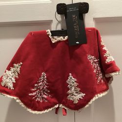 New 24” Red Velvet Tabletop Christmas Tree Skirt