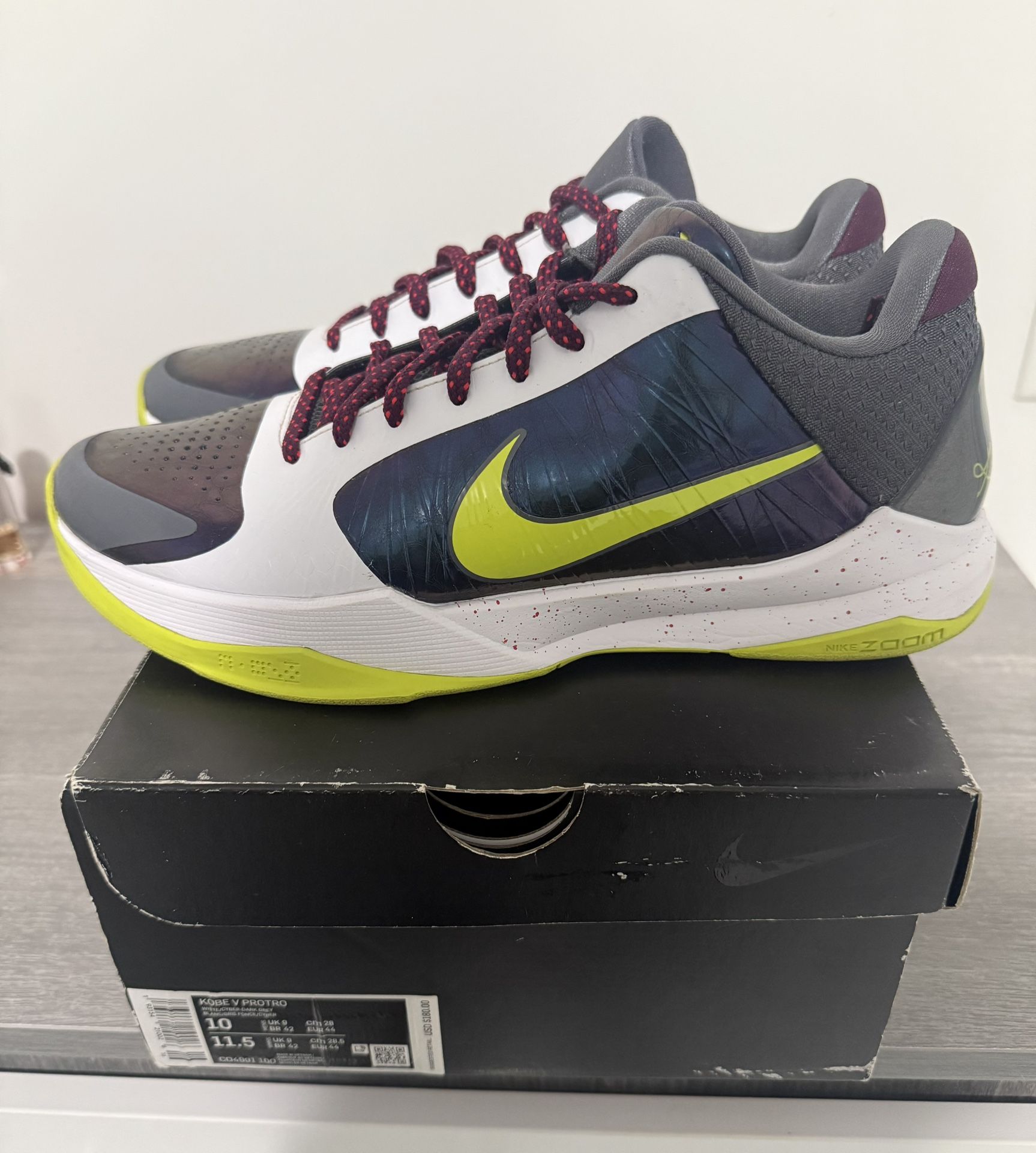 Nike Kobe 5 Protro Chaos Size 10 