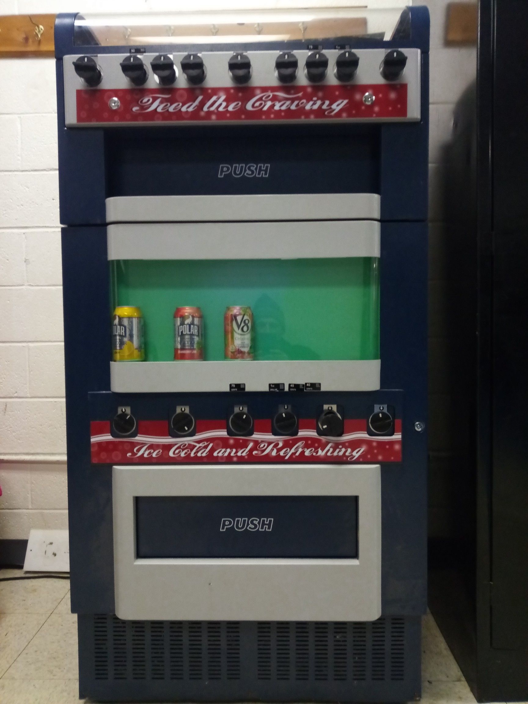 Vending machine