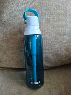 Britta filtered water bottle (Skokie)