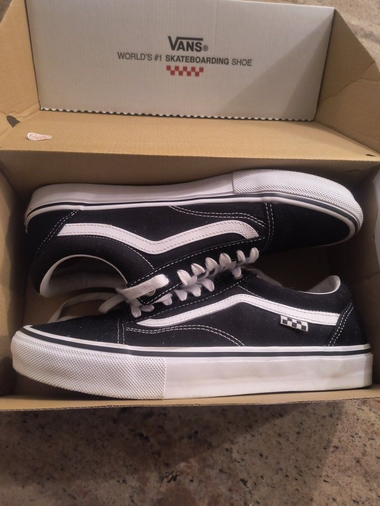 Vans Shoes. Men's 11