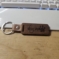 Dog Mom Keychain 
