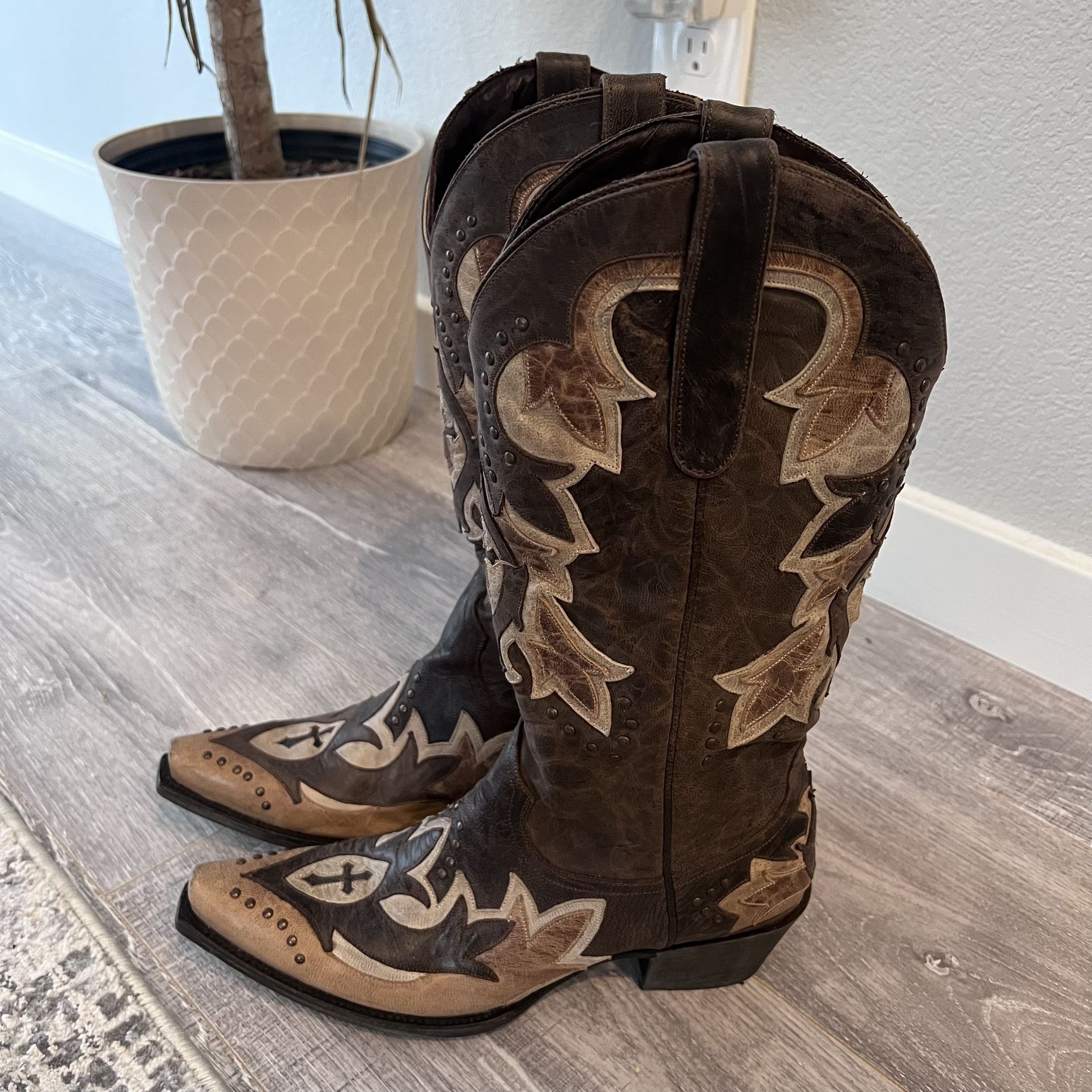 Lane Cowboy Boots Womens