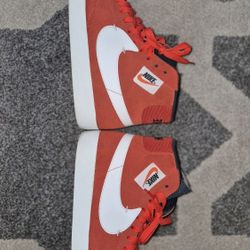 Size 10 Women’s Nike Blazer Mid Rebel Habanero Red