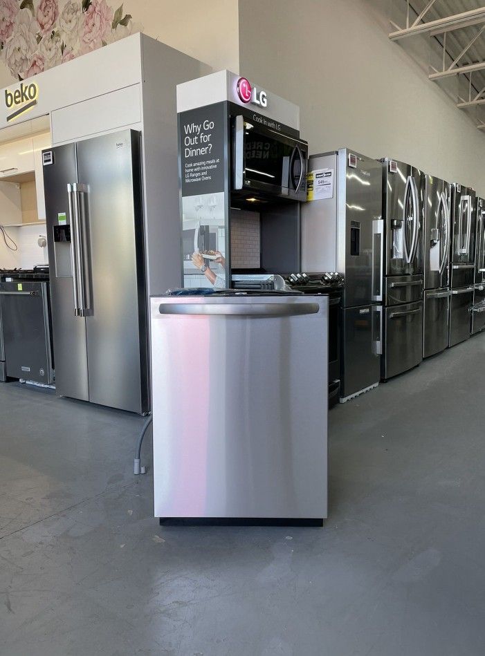 Frigidaire 24? Stainless Steel BuiltIn Dishwasher With EvenDry