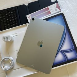 Apple IPad Air 11” ( M3 chip / 2025 Newest) 128GB with pen, keyboard case & Accessories  (open box) 
