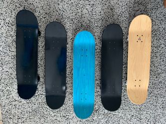 Skateboard (selling for a friend)