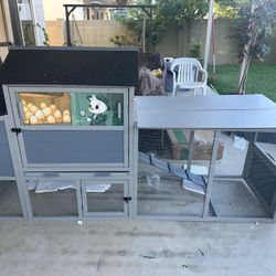 83 Inches Wide Chicken Coop / Rabbit Hitch With Pull Out Tray And Wheels Indoor/outdoor Assembled 