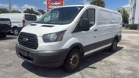 2019 Ford Transit 150 Van