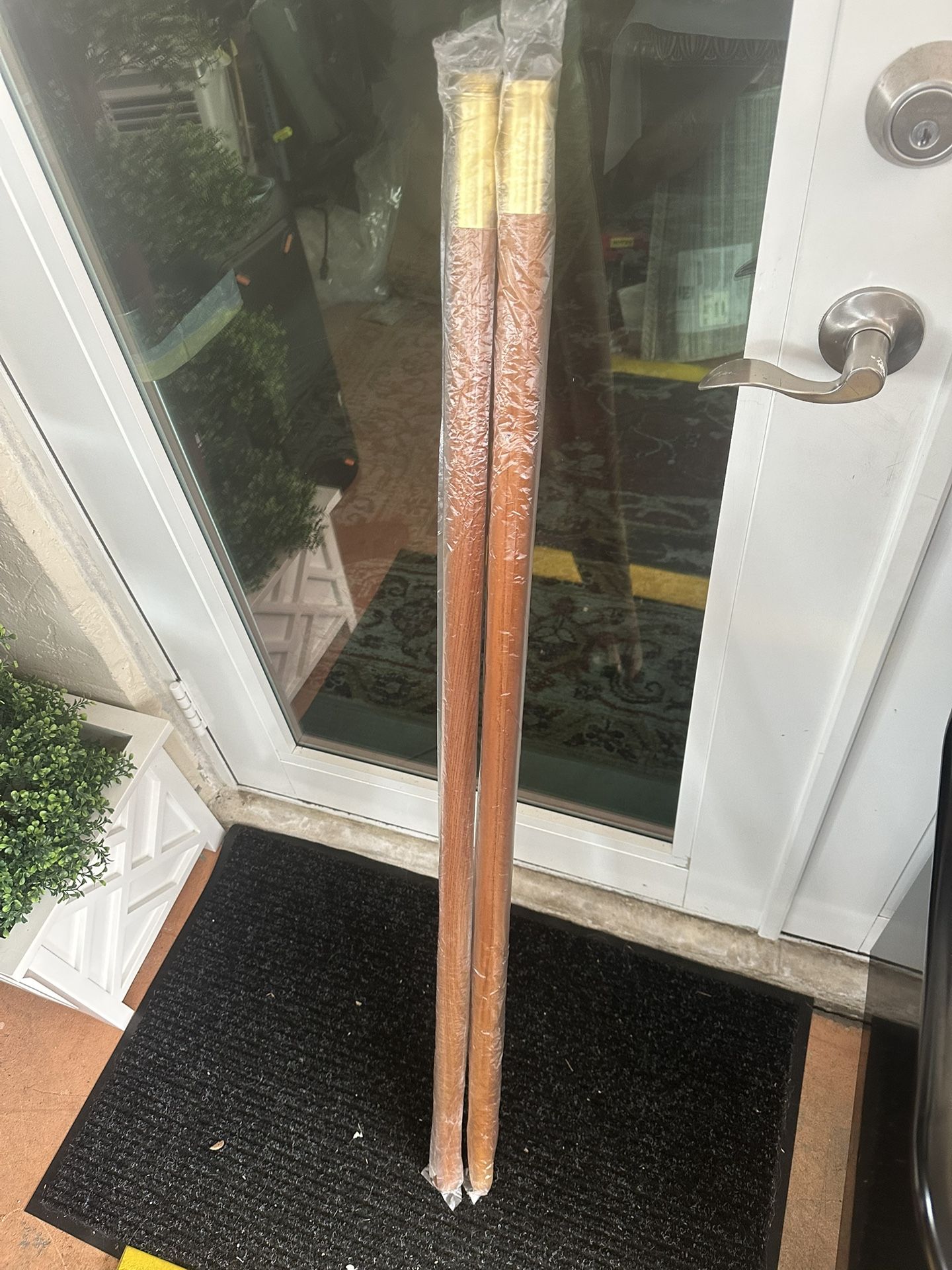 NEW 8FT OAK FLAG POLE