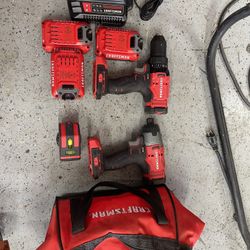 Craftsman V20 Drill And Driver. W Laser Level - 3 Batteries And Charger
