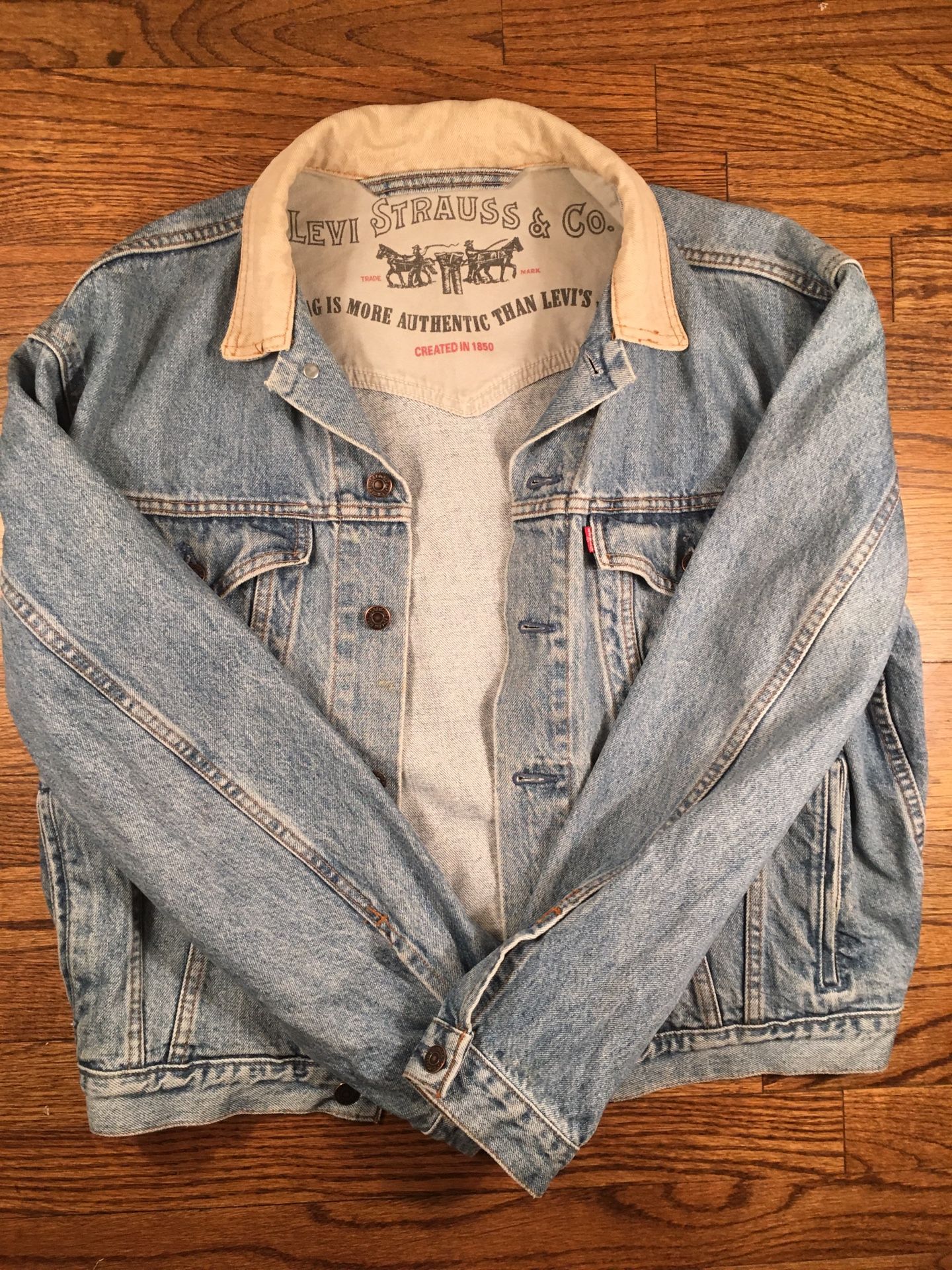 Levi Straus And Co Denim Light Blue Jean Jacket
